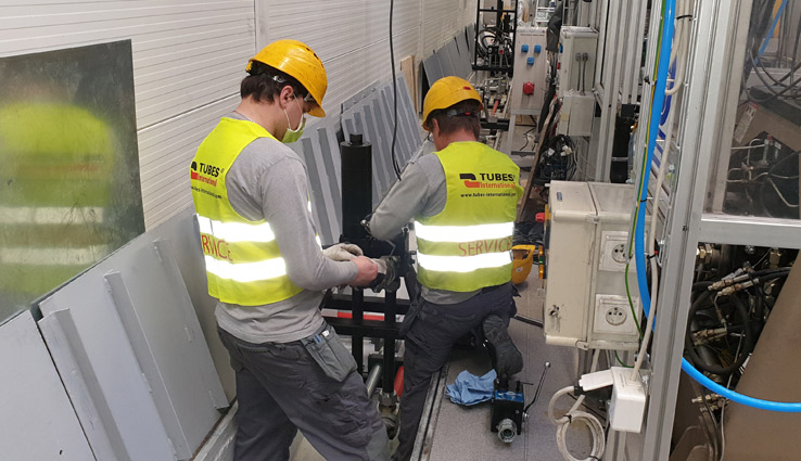 service sur site machines et équipements hydraulique haute pression