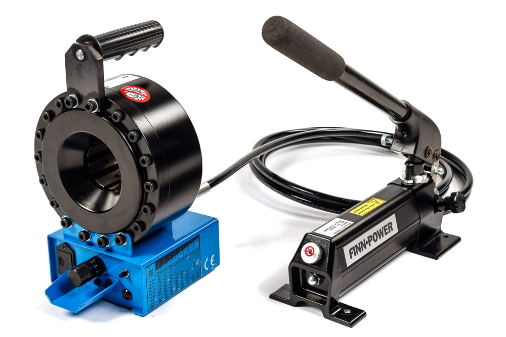 Presse à sertir FINN-POWER P16 HPZ
